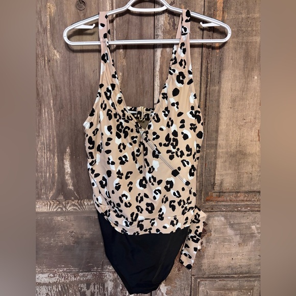 Terra & Sky Other - Plus size bathing suit women’s